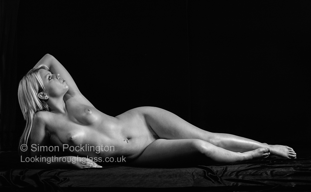 Art print. Reclining nude woman in black and white